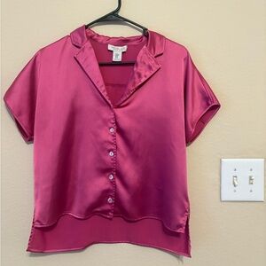 Rachel Zoe M Pink Satin Short Sleeve Button Up Shirt